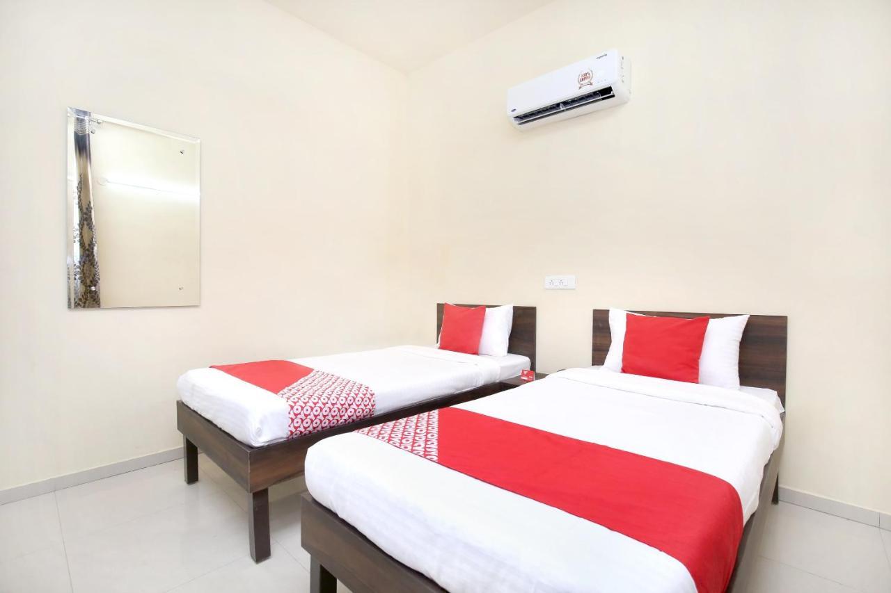 Oyo 16126 Aanantham Ludhiana Exterior foto