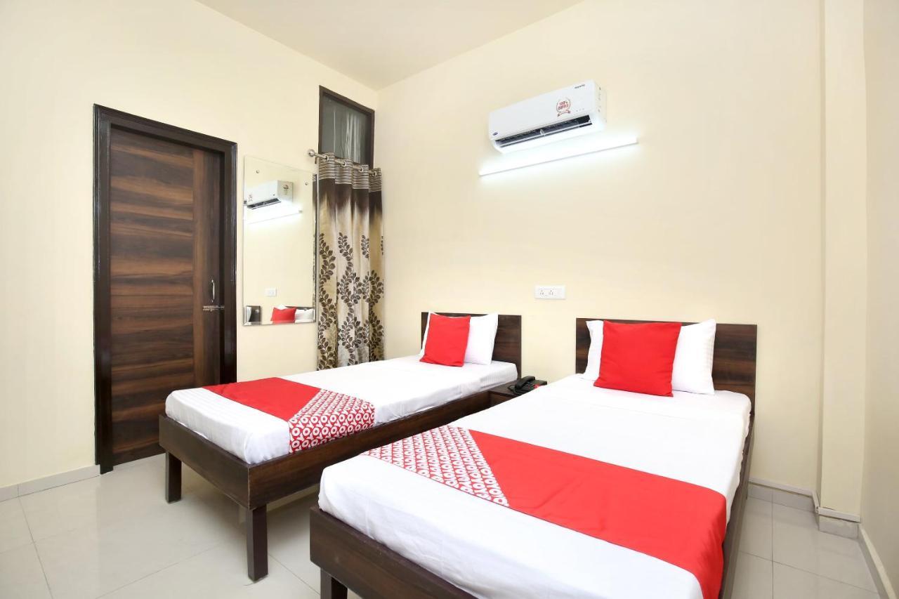 Oyo 16126 Aanantham Ludhiana Exterior foto